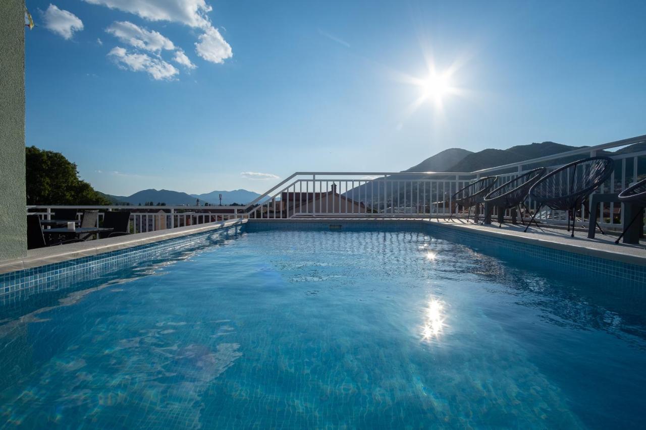 Apartments Sweet Dreams Требинье Экстерьер фото