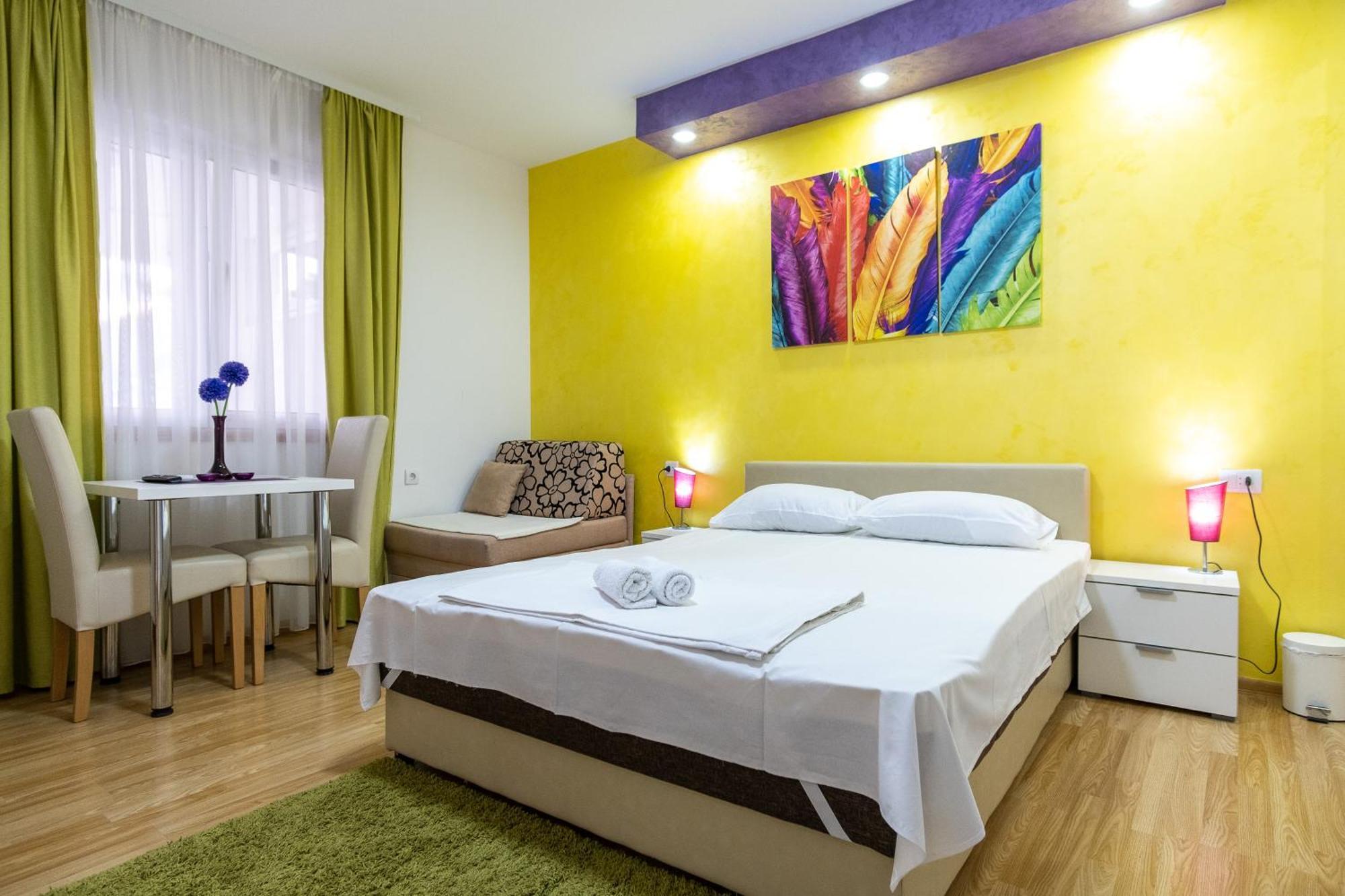 Apartments Sweet Dreams Требинье Экстерьер фото