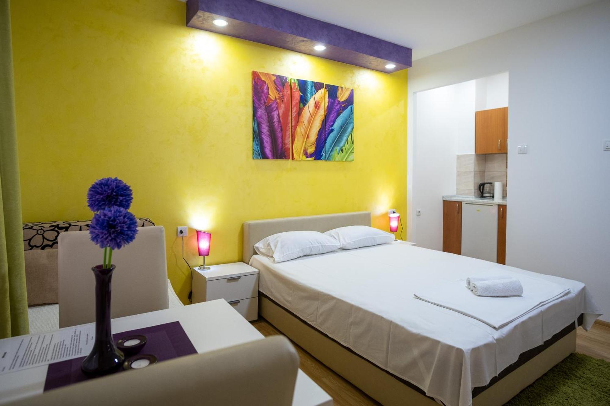 Apartments Sweet Dreams Требинье Экстерьер фото